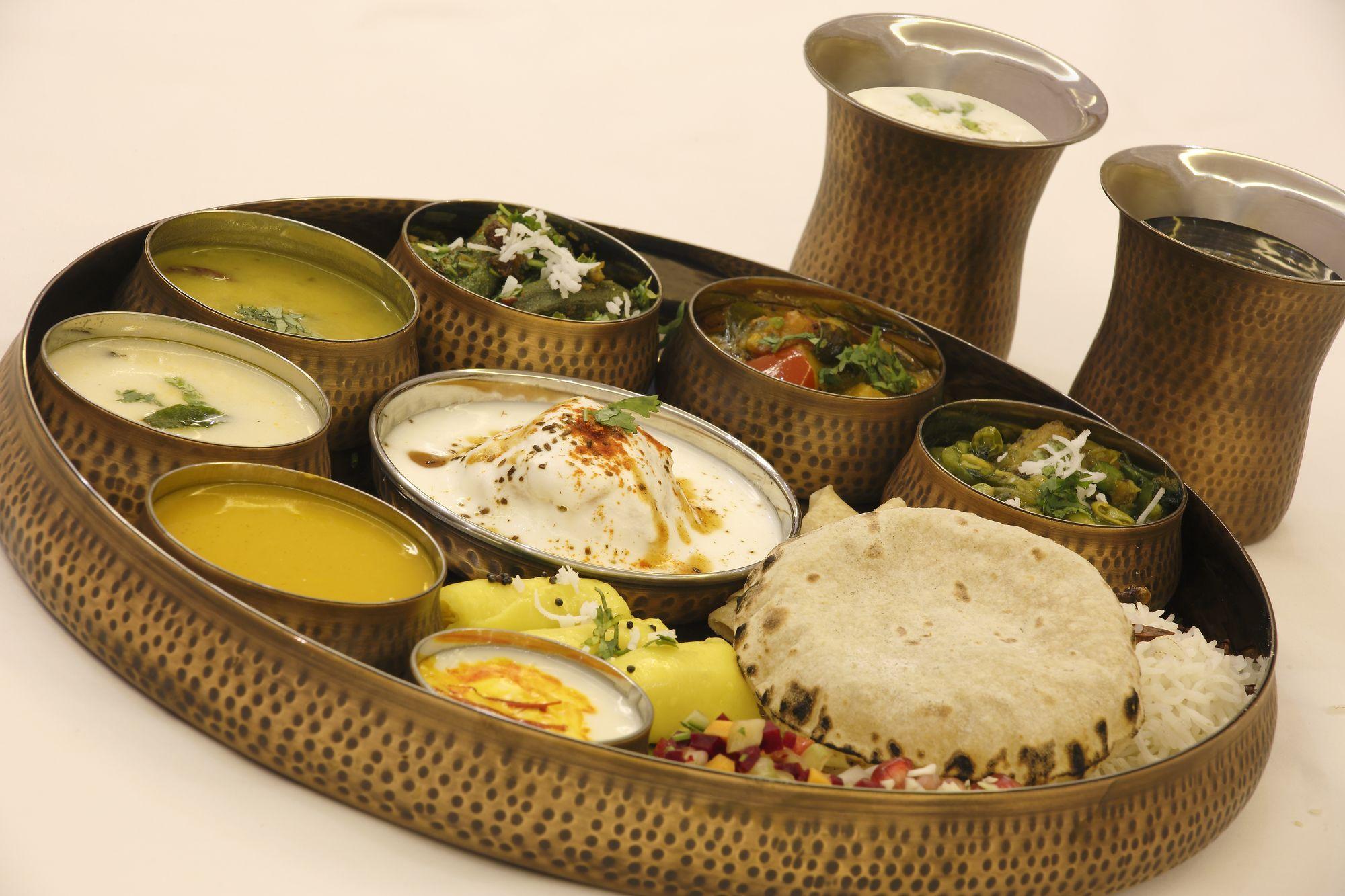 Grand Mercure Vadodara Surya Palace Luaran gambar