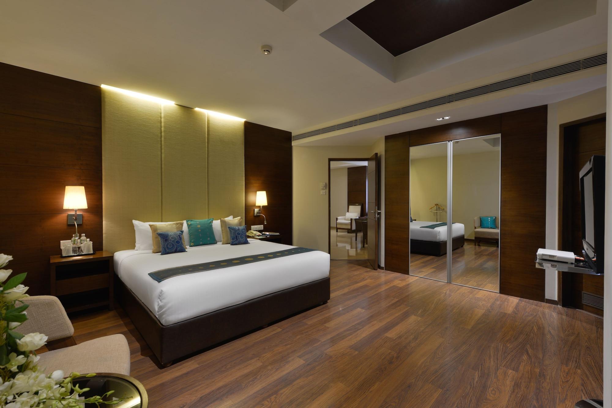 Grand Mercure Vadodara Surya Palace Luaran gambar