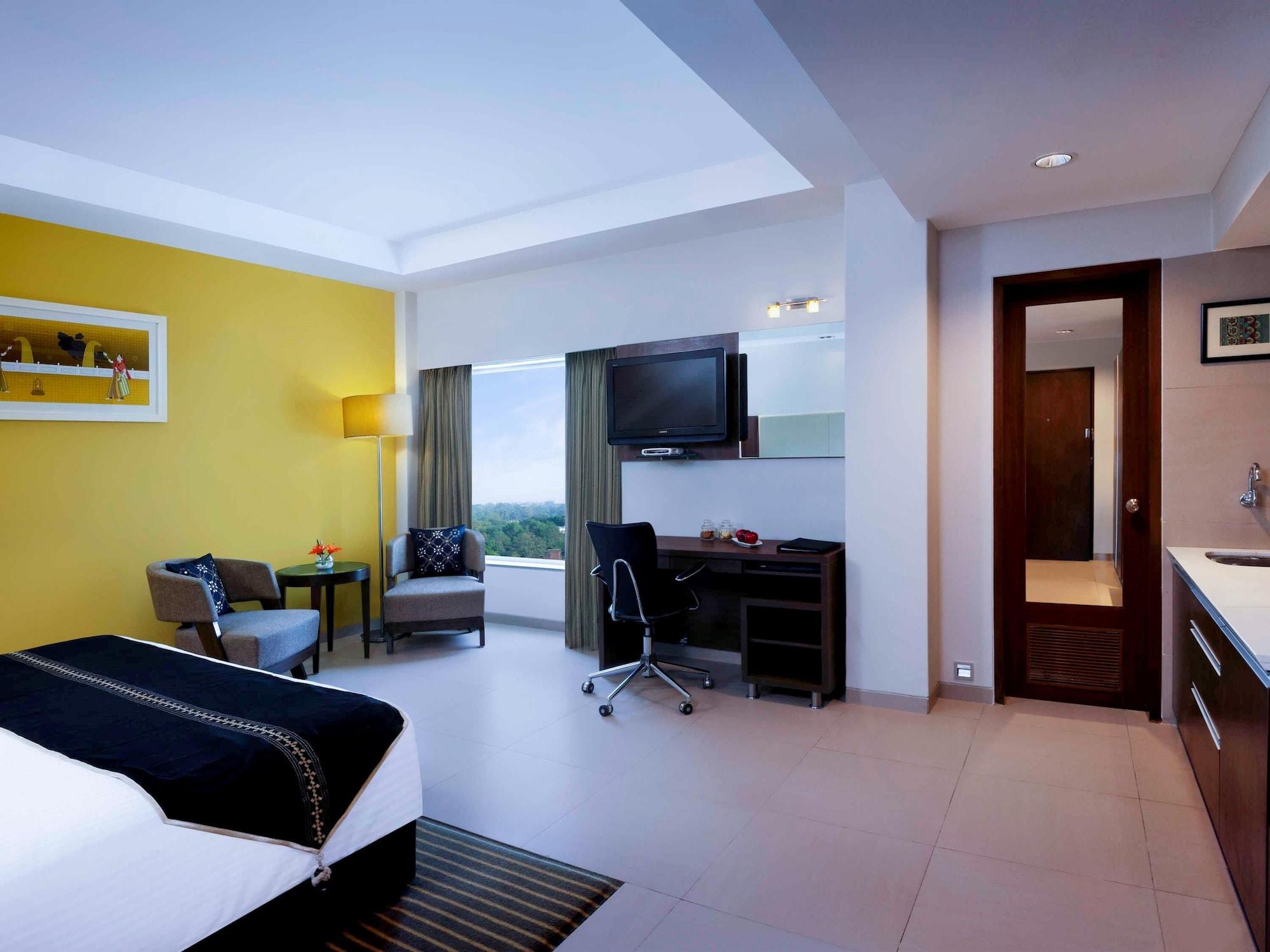 Grand Mercure Vadodara Surya Palace Luaran gambar