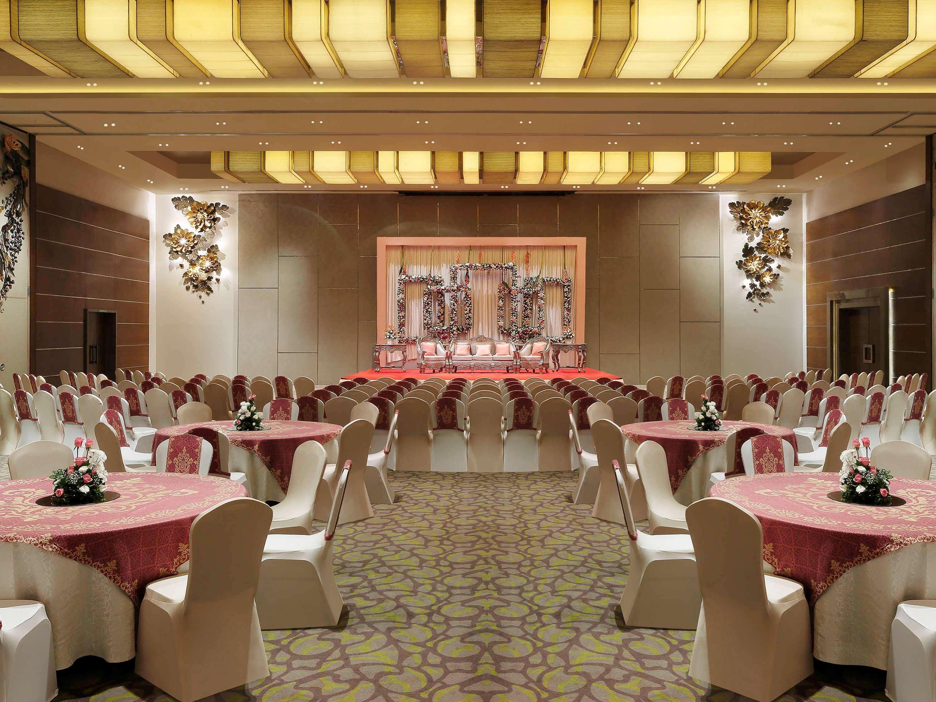 Grand Mercure Vadodara Surya Palace Luaran gambar