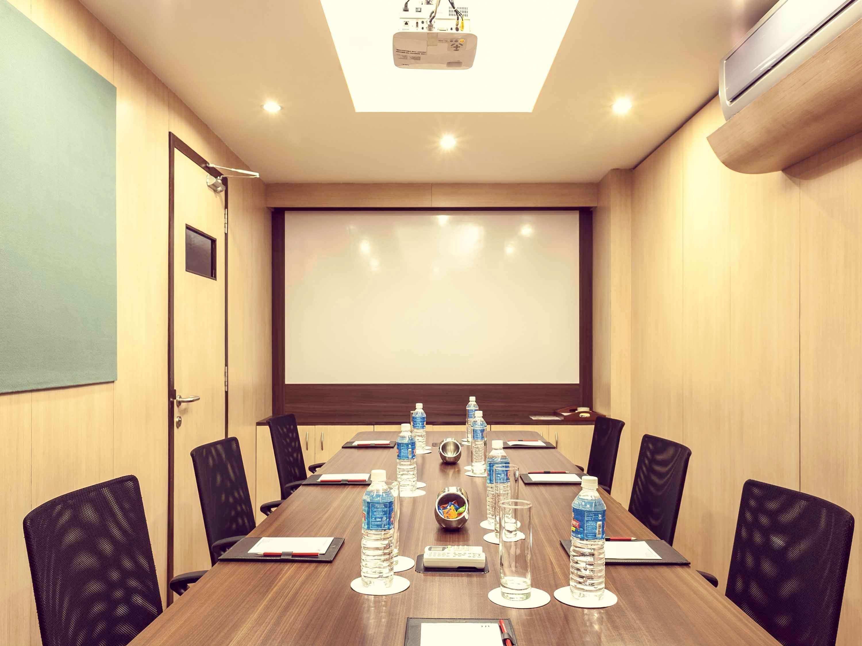 Grand Mercure Vadodara Surya Palace Luaran gambar