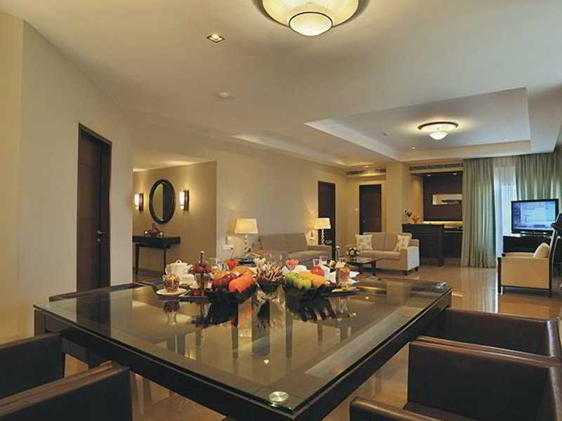 Grand Mercure Vadodara Surya Palace Bilik gambar
