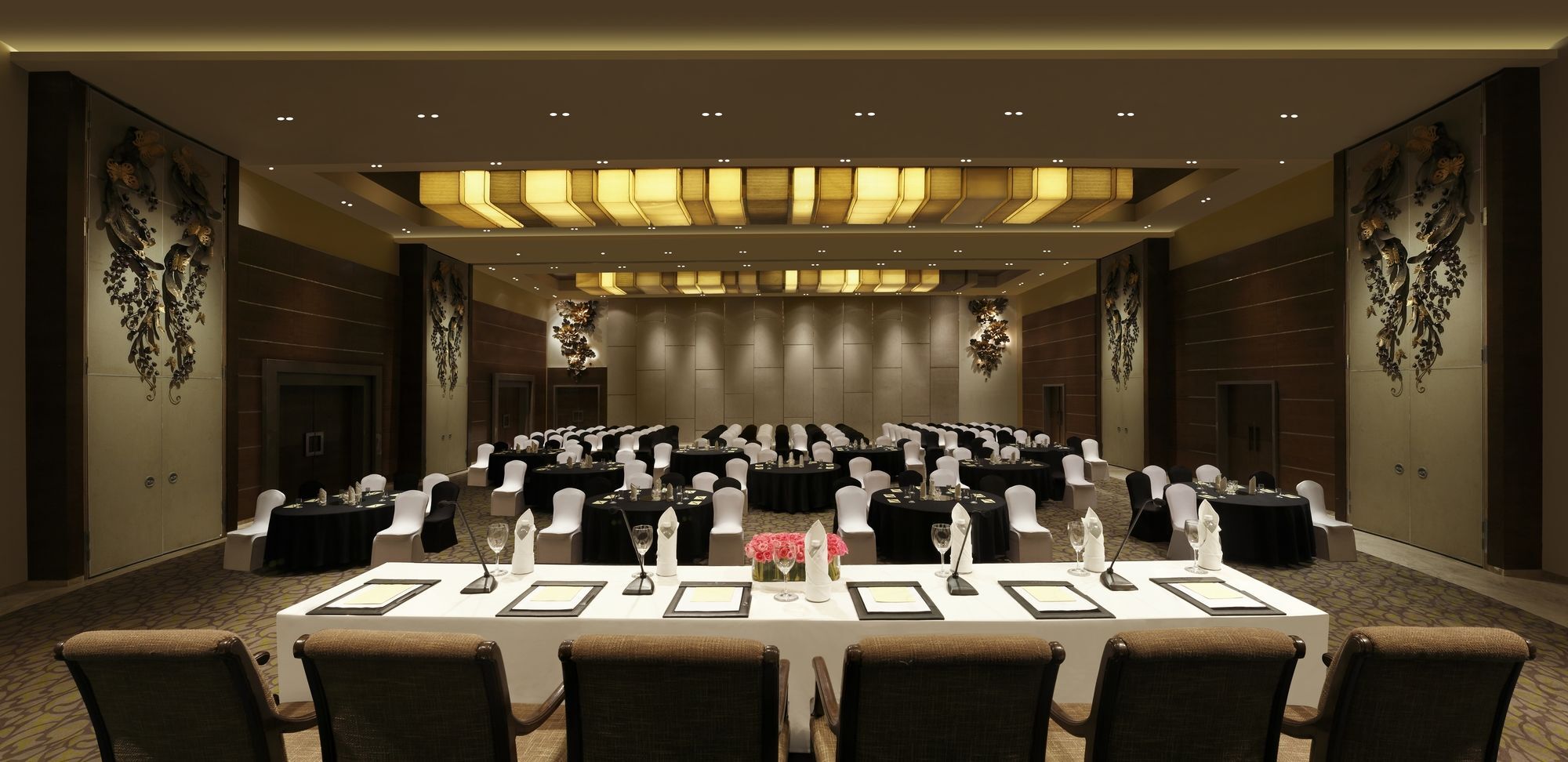 Grand Mercure Vadodara Surya Palace Luaran gambar